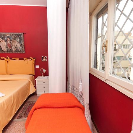 Passeggiate Romane B&B Стая снимка