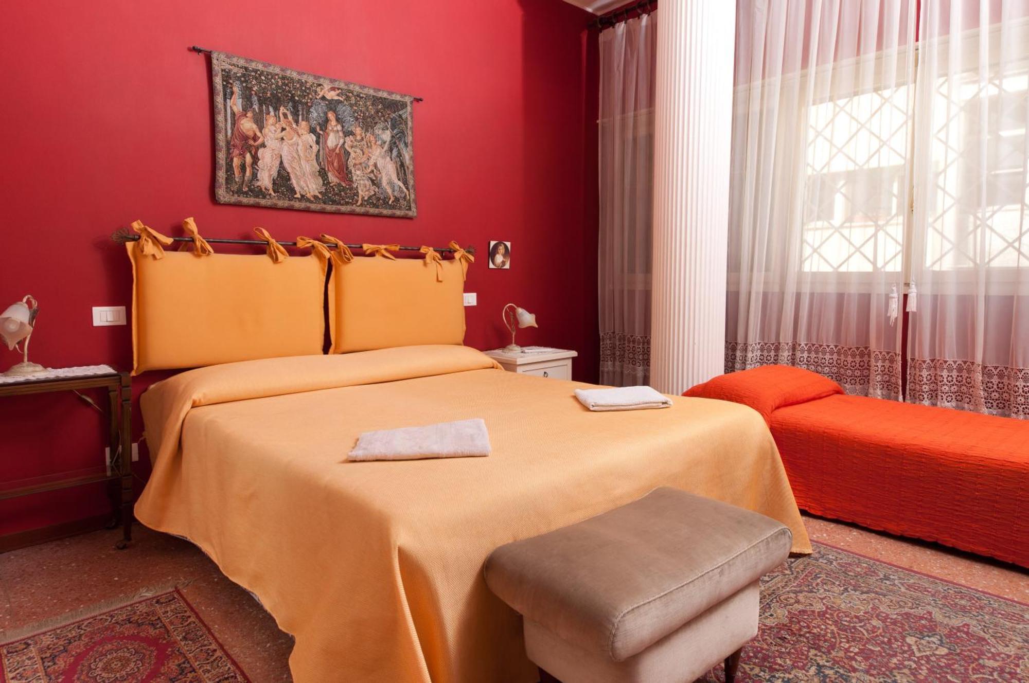 Passeggiate Romane B&B Стая снимка