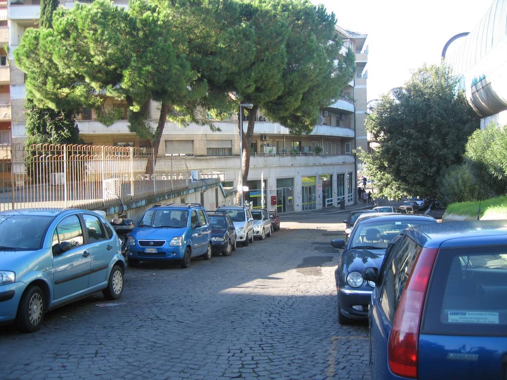 Passeggiate Romane B&B Екстериор снимка