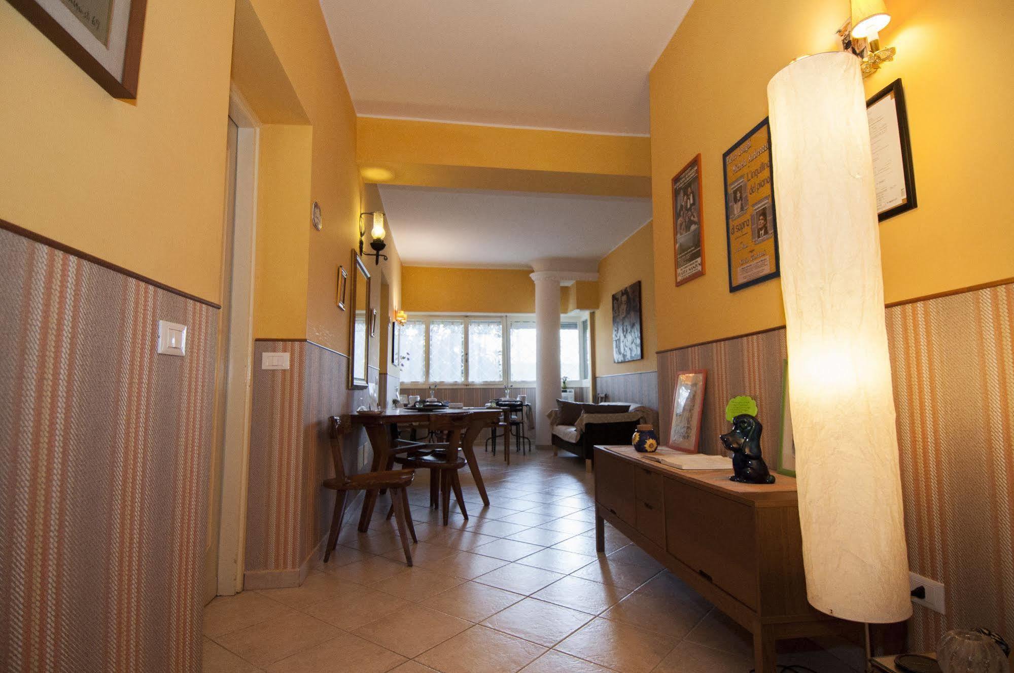 Passeggiate Romane B&B Екстериор снимка